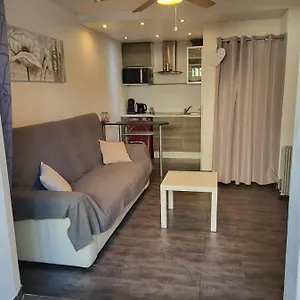 Appartement Rdc, Terrasse, Parking, Bandol