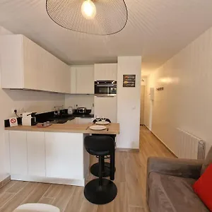 Appartement T2 Neuf, Parking Prive,acces, Bandol